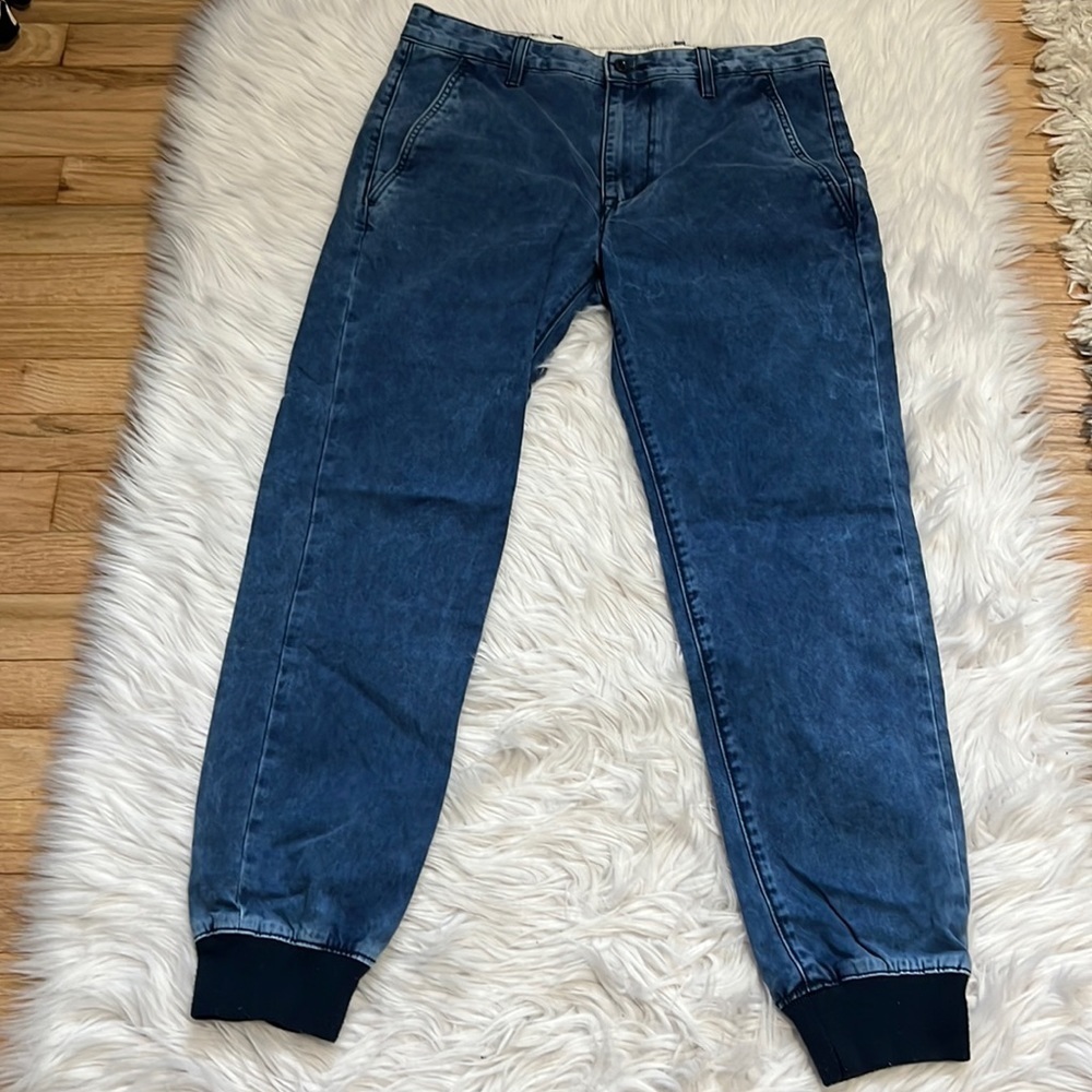 Levi’s jeans - Picture 2 of 7